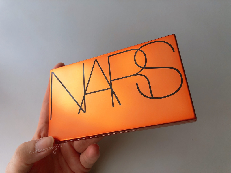 レビュー-比較-スウォッチ-着画-感想-口コミ-ブルベ-イエベ-NARS-ナーズ-スターゲイズ アイシャドーパレット-ラグナ アルティメイト フェイスパレット
