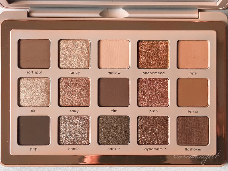 レビュー-比較-スウォッチ-着画-感想-口コミ-ブルベ-イエベ-アイシャドウパレット-海外コスメ-Natasha Denona-ナターシャデノナ-I NEED A WARM PALETTE-アイニードアウォームパレット