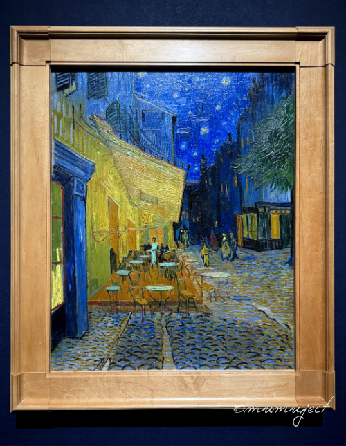 大ゴッホ展-夜のカフェテラス-2026-感想-レビュー-口コミ-評判-グッズ-混雑-待ち時間-所要時間-見どころ-チケット-巡回-東京-上野の森美術館-撮影-フィンセント・ファン・ゴッホ-夜のカフェテラス（フォルム広場）